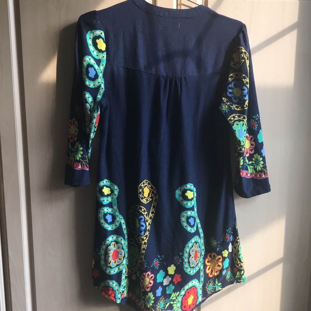 REBORN tunic - Picture 8 of 13